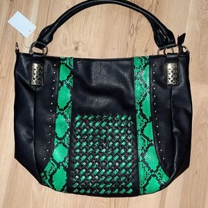 NWT Black and Green Tote Snakeskin design Gold accent stud Purse
